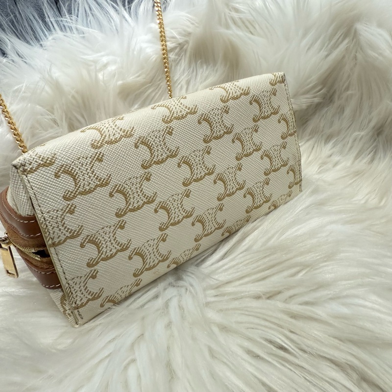 Celine 白老花貝殼包-5