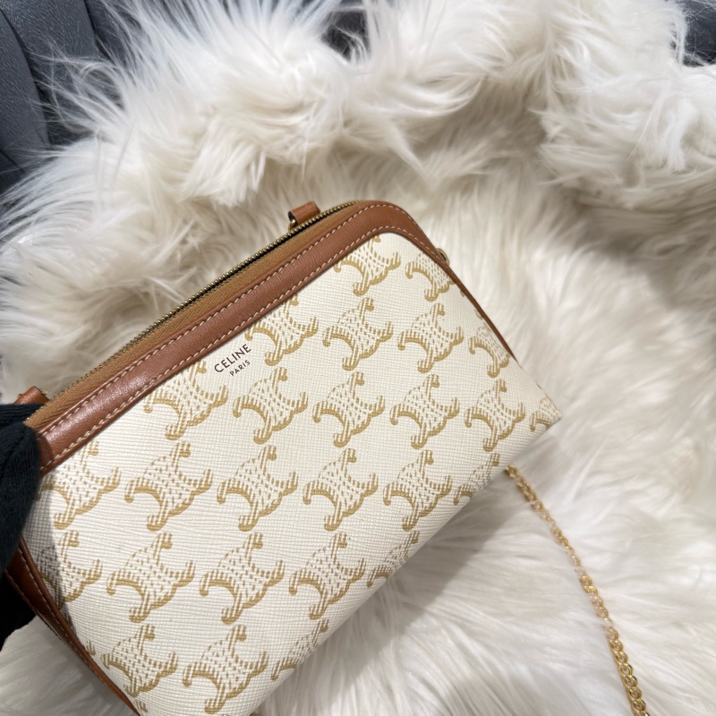 Celine 白老花貝殼包-6