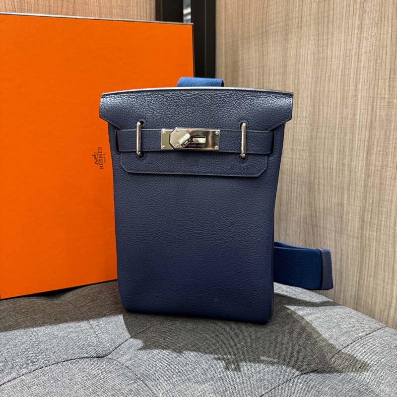 HERMES HAC A DOS PM 7U 海軍藍 深藍色全皮銀釦斜挎包 胸包肩背包後背包 B刻 TOGO-0