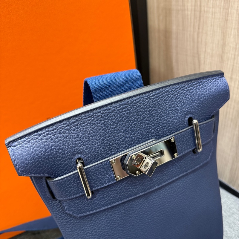 HERMES HAC A DOS PM 7U 海軍藍 深藍色全皮銀釦斜挎包 胸包肩背包後背包 B刻 TOGO-3