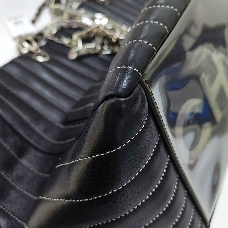 CHANEL托特包 大號 黑色羊皮縫紋單肩包手提包 銀色五金 10開 2條可拆卸肩帶-10