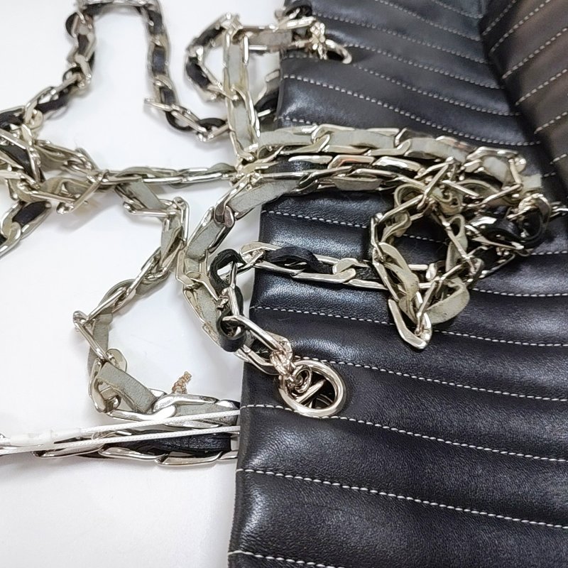 CHANEL托特包 大號 黑色羊皮縫紋單肩包手提包 銀色五金 10開 2條可拆卸肩帶-14