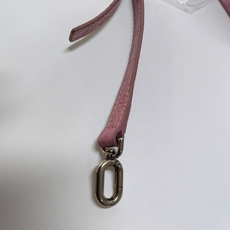 BALENCIAGA Hourglass 小號 粉色牛皮鱷魚紋沙漏包斜挎包手提包單肩包 銀色五金 可拆卸肩帶-11