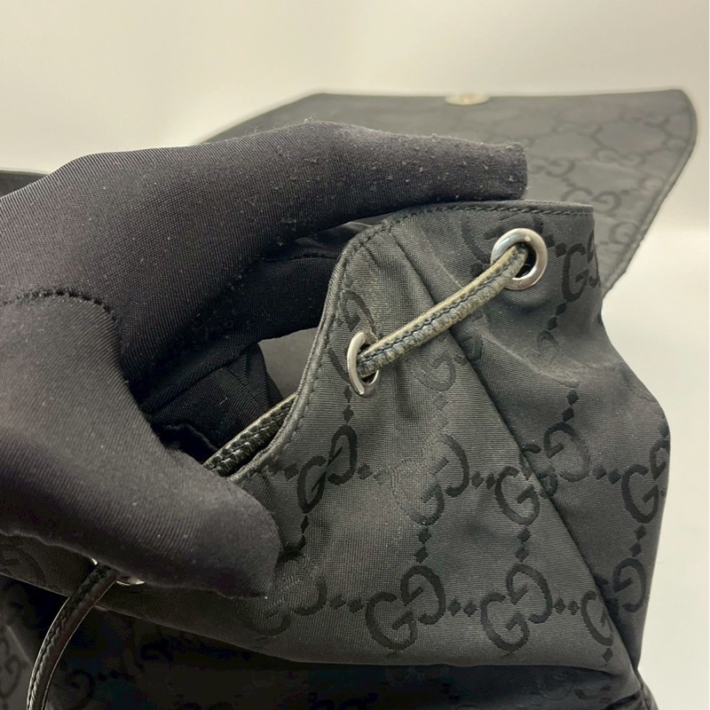 🏷️ Gucci 後背包-12