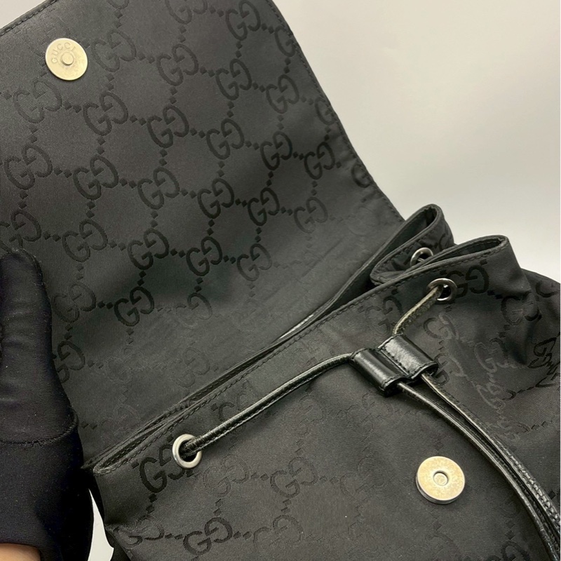 🏷️ Gucci 後背包-15