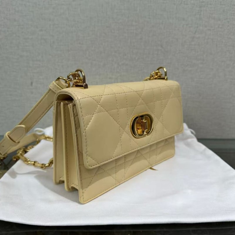 ✨DIOR miss caro 黃色金扣19*12*5 98新 配件:盒子塵袋-1