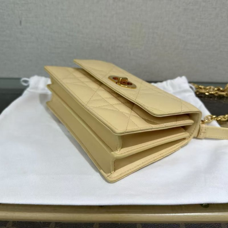 ✨DIOR miss caro 黃色金扣19*12*5 98新 配件:盒子塵袋-2