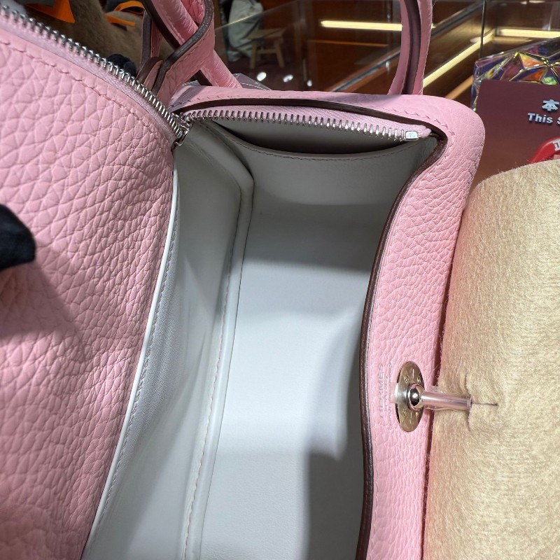 ✨持有香港正品正貨標籤(只做全新)✨ Hermes Mini Lindy 櫻花粉銀扣-4