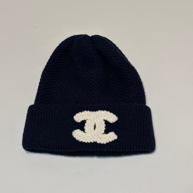 914intheair精品代購『全新全配』Chanel 香奈兒毛帽 雙C logo冷帽 海軍藍 深藍 針織帽-1