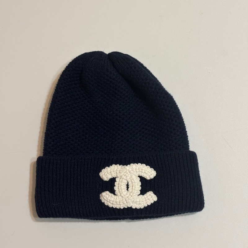 914intheair精品代購『全新全配』Chanel 香奈兒毛帽 雙C logo冷帽 海軍藍 深藍 針織帽-2