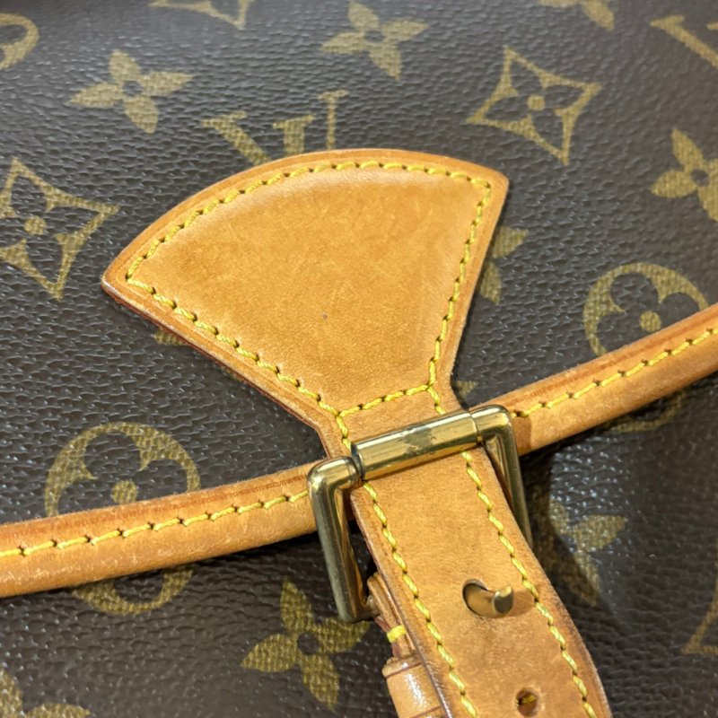 ::LOUIS VUITTON:: LV M42250 咖啡色經典花紋馬鞍斜背包法棍包-5