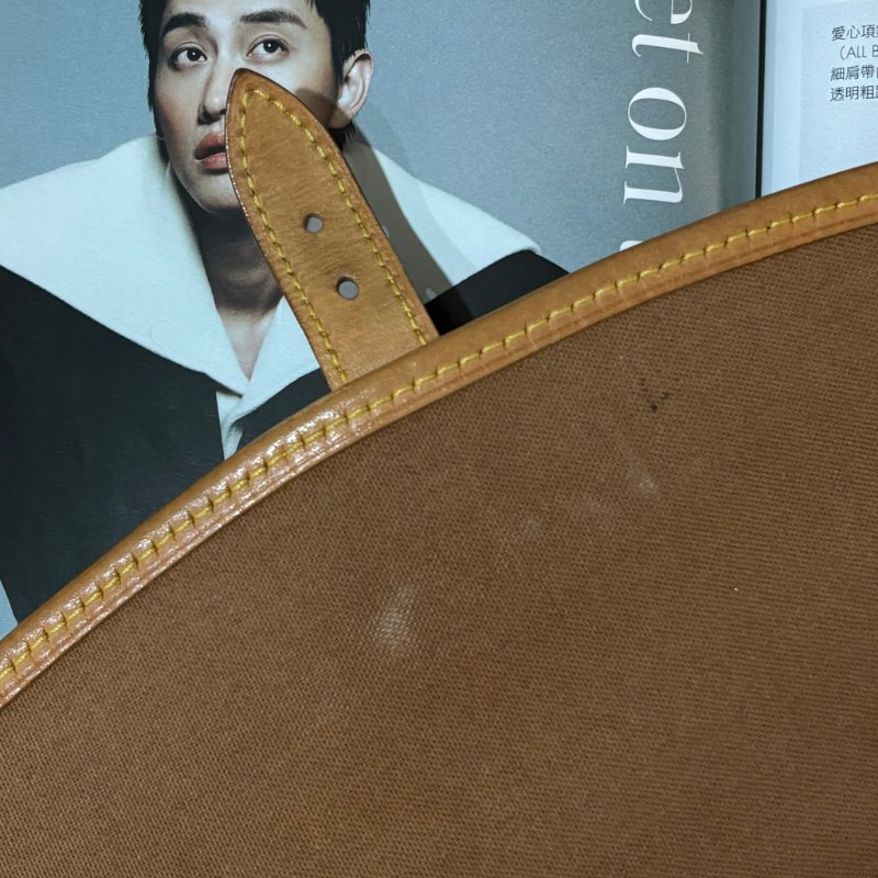 ::LOUIS VUITTON:: LV M42250 咖啡色經典花紋馬鞍斜背包法棍包-30