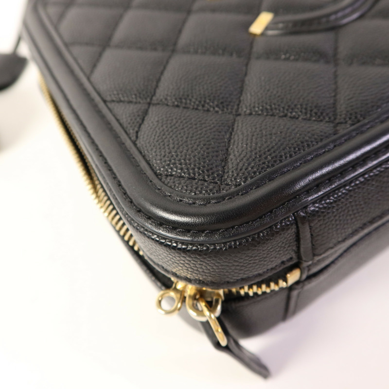 CHANEL 牛皮皮革Vanity Case金扣手挽肩背兩用袋-13