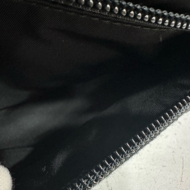 PRADA AVL977 黑色帆布胸口包 腰包-11