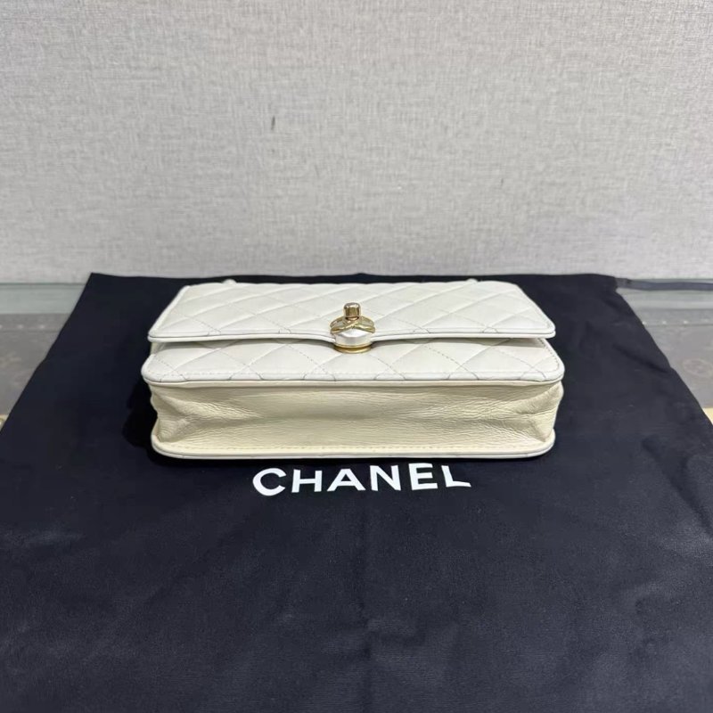 CHANEL 白金珍珠woc鏈條肩背斜背包 19*12*4 97新配件塵袋保卡-3