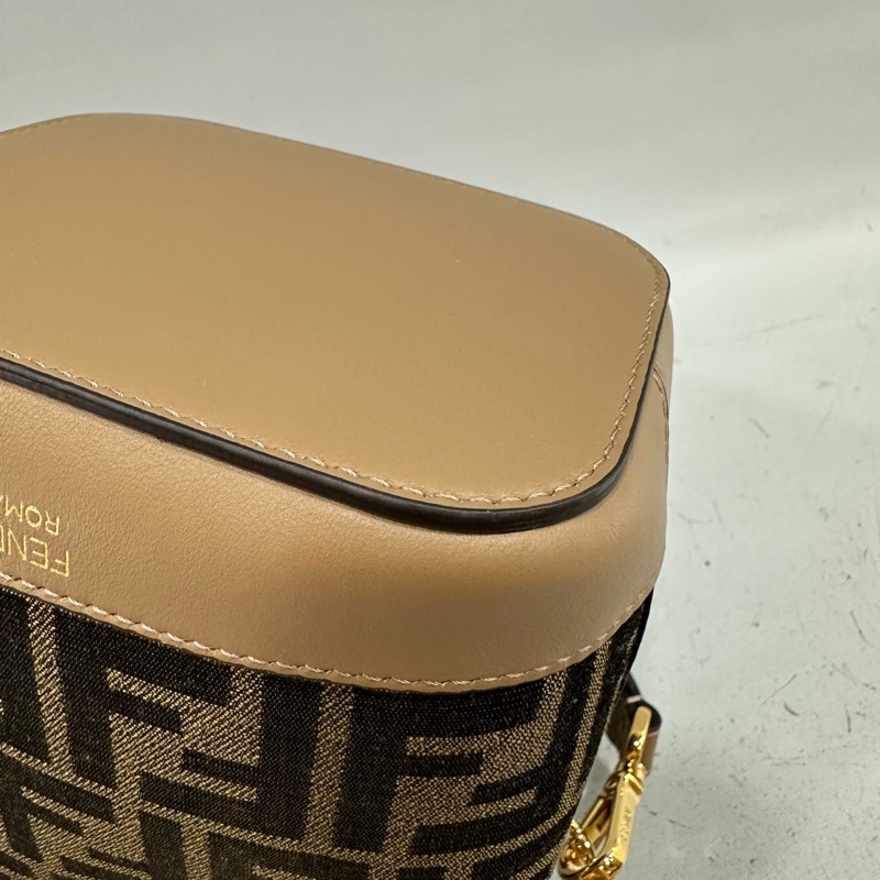 FENDI 8BS093老花金釦MON TRESOR MINI NOE 兩用包-8