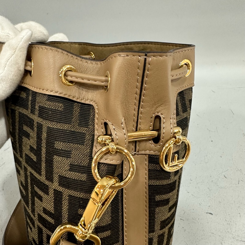 FENDI 8BS093老花金釦MON TRESOR MINI NOE 兩用包-13