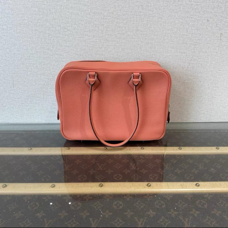 HERMES plume龍蝦粉銀扣羽毛28手提斜背包 28*20*10 98新-5