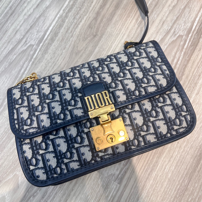 DIOR ADDICT FLAP 老花 翻蓋 兩用鍊條包*原價買10多萬 #割愛讓藏 買到賺到 9成新 尺寸 (公分) 24*16*8cm 🛫有保卡-0