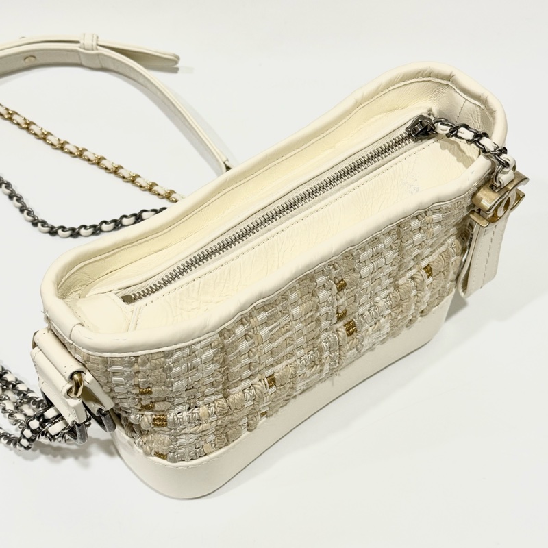 CHANEL - 白色毛呢流浪包（小號）-10