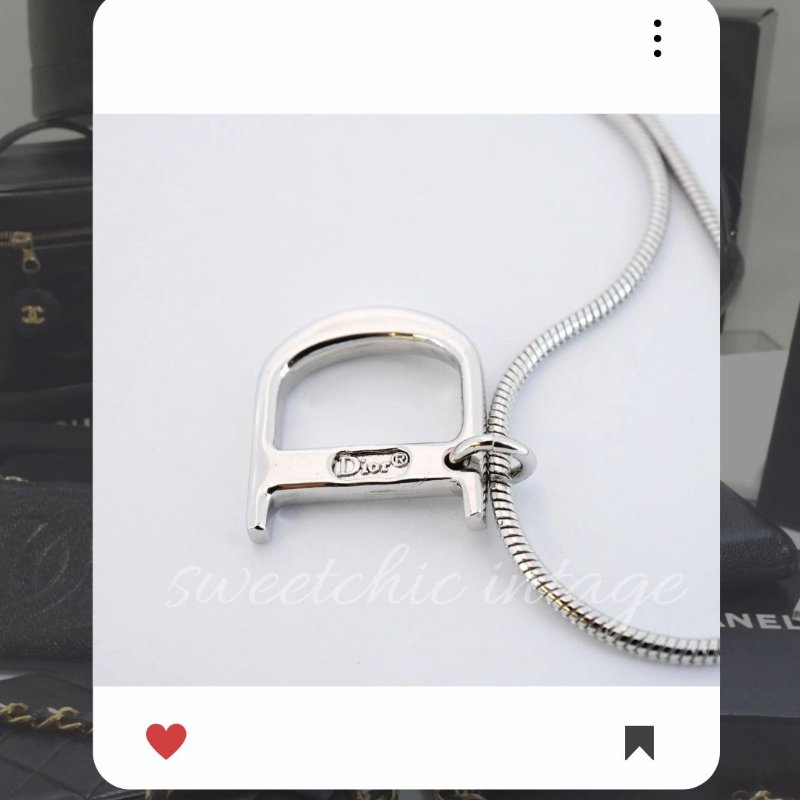 💖9月新品上架 🔥甜價 限時折扣 💖 ✨ChristianDior Logo necklace DIOR 銀色水鑽頸鏈 經典DIOR 頸項款-3