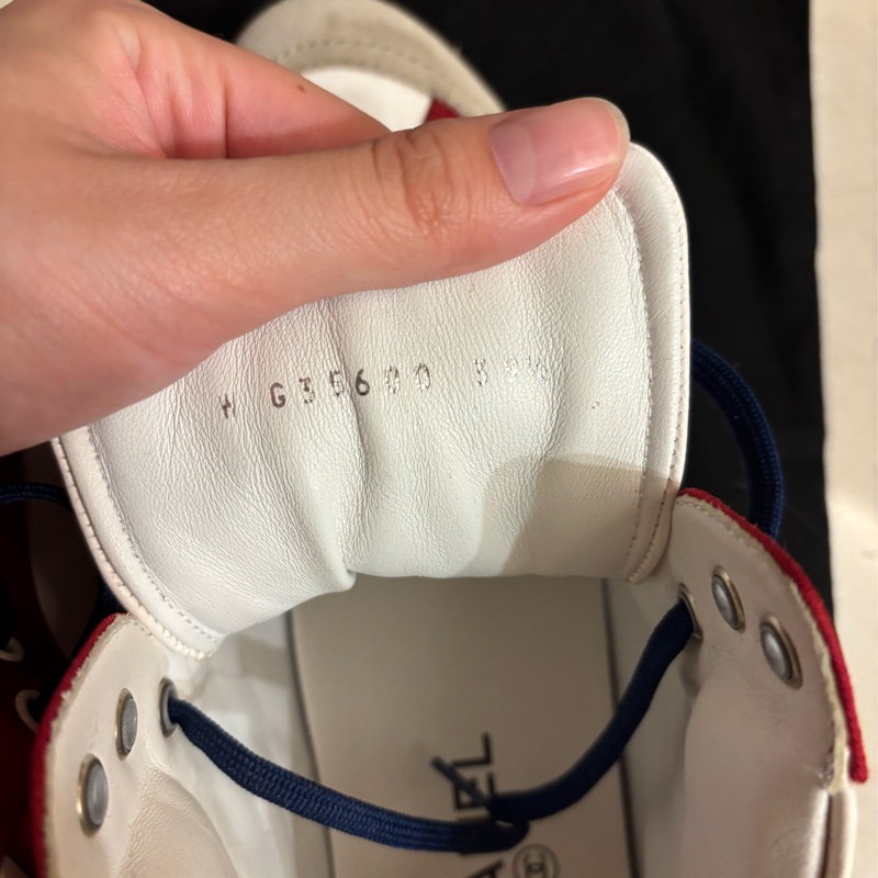 Chanel鏈條邊拼色高筒休閒鞋-8