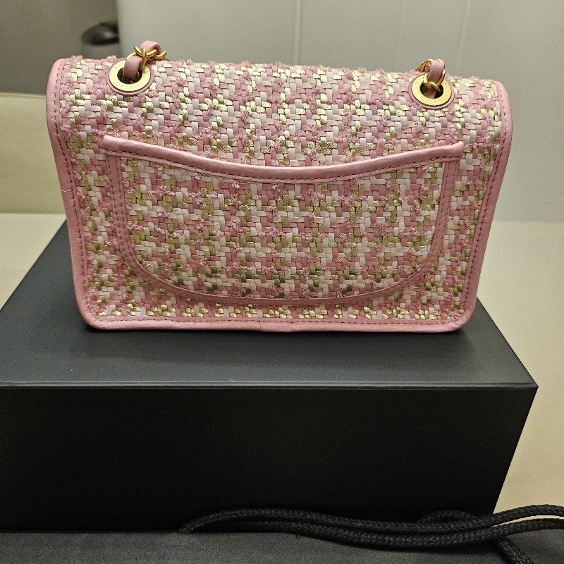 Chanel 櫻花粉特殊異材質毛呢皮革編織包-2