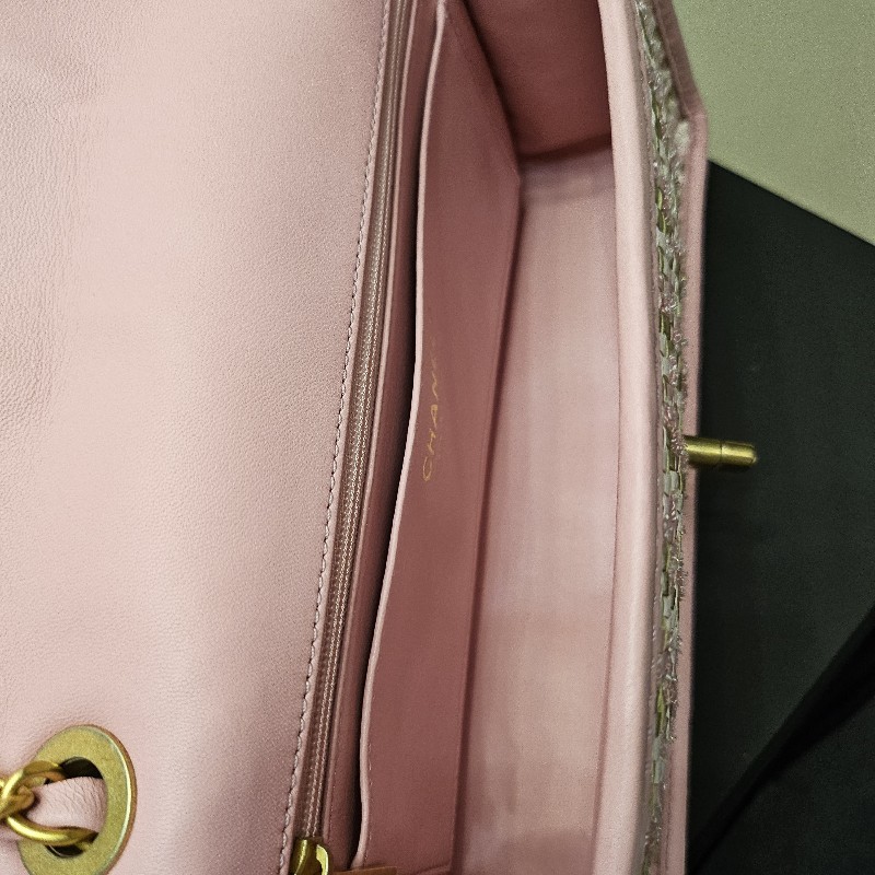 Chanel 櫻花粉特殊異材質毛呢皮革編織包-4