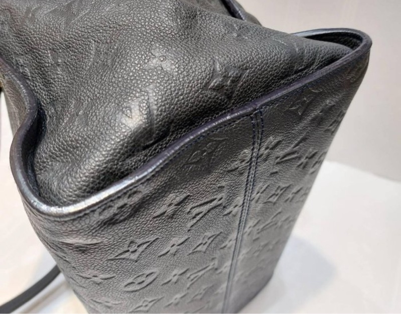 LV  M93410 Lumineuse PM  深藍近黑 壓紋皮 手提包 斜背肩背三用包**買10多萬 割愛39800 買到賺到 85新 #全真皮壓紋這個價格真的隨便用不心疼 #必買-5