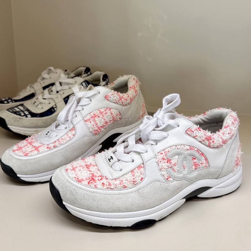 CHANEL 24P粉白毛呢格紋運動鞋 40-7