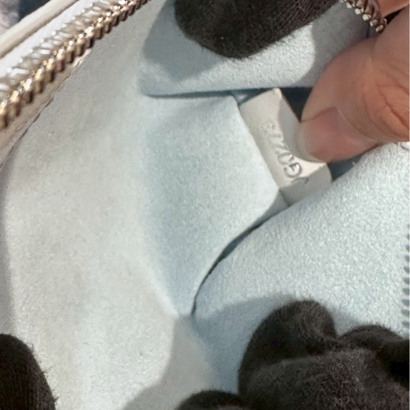 LV 限量塗鴉鉛筆袋-6