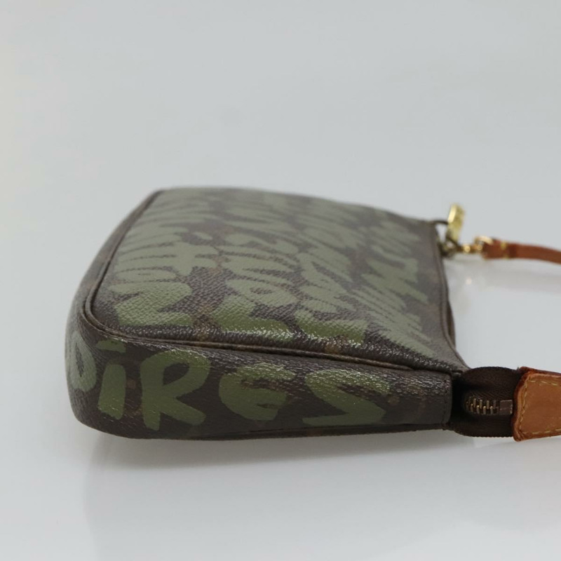 【日本直送】路易威登塗鴉手袋配件袋卡其色 M92191 LV 正品 bs28566-3