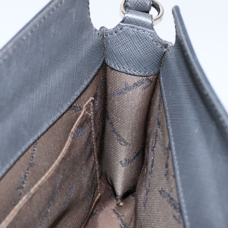 【日本直送】Salvatore Ferragamo Gancini 單肩包 皮革 灰色 銀色 正品 BA4441-16