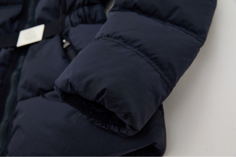 Moncler羽絨服-8