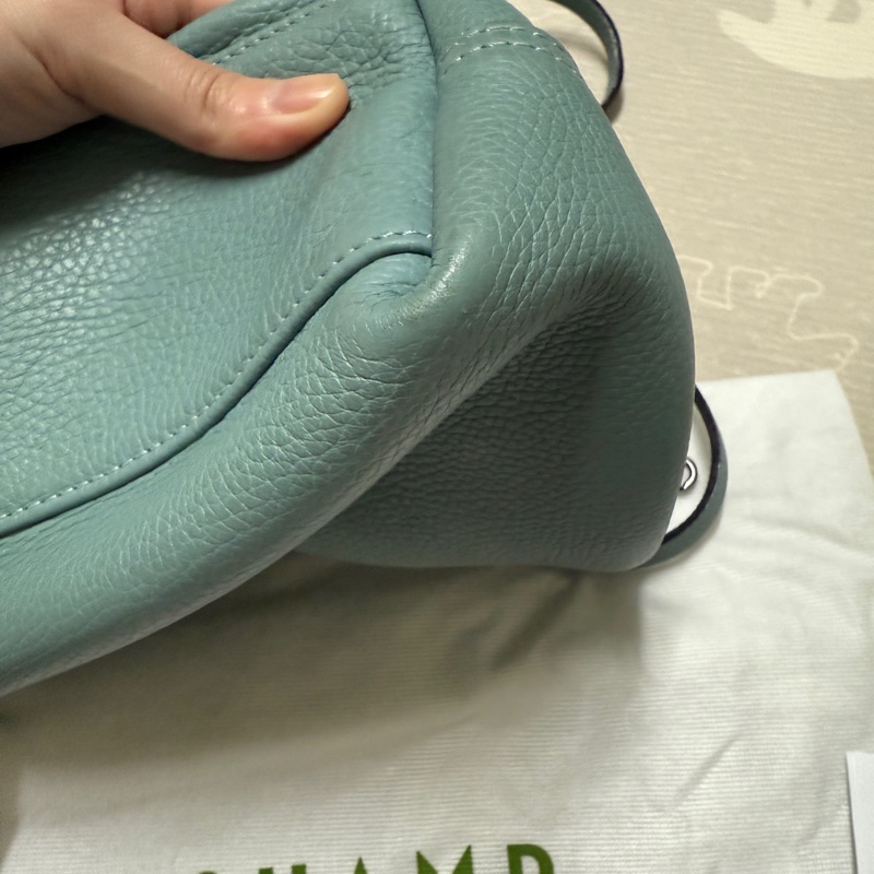 LONGCHAMP ROSEAU ESSENTIAL系列 金屬竹節 牛皮托特包-鼠尾草綠-4