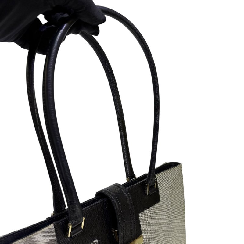 【美收精品】GUCCI 灰色帆布肩背包 3-833-9