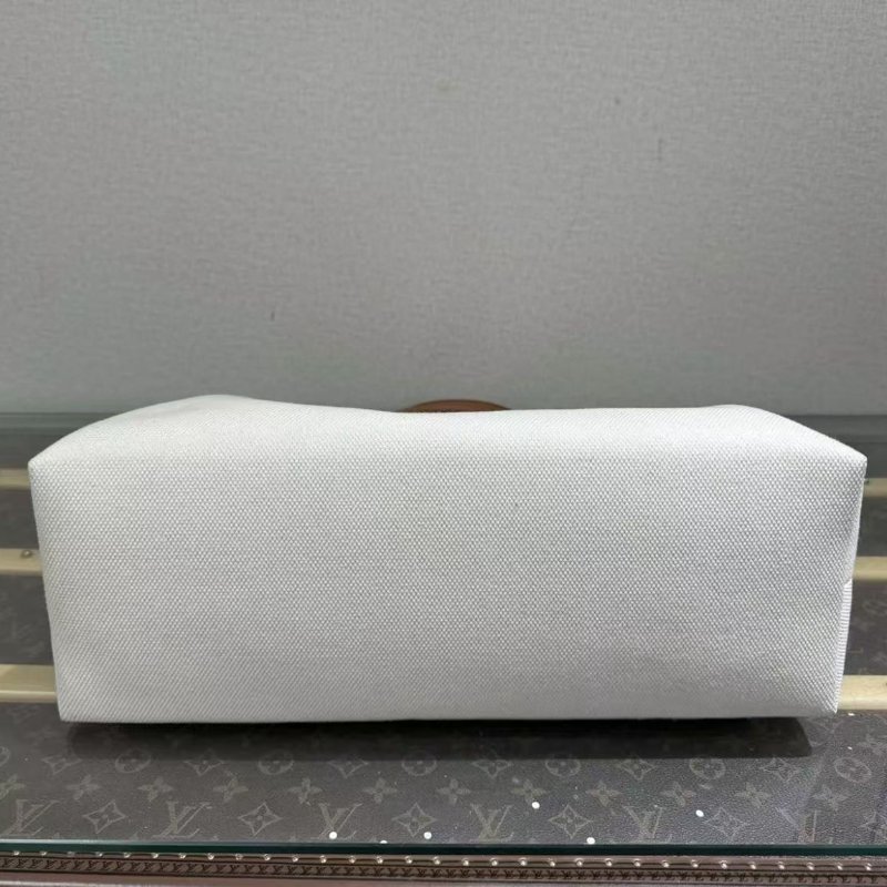 ✨CELINE cabas米白色沙灘帆布托特包43*31*15.5 98新配件塵袋-3