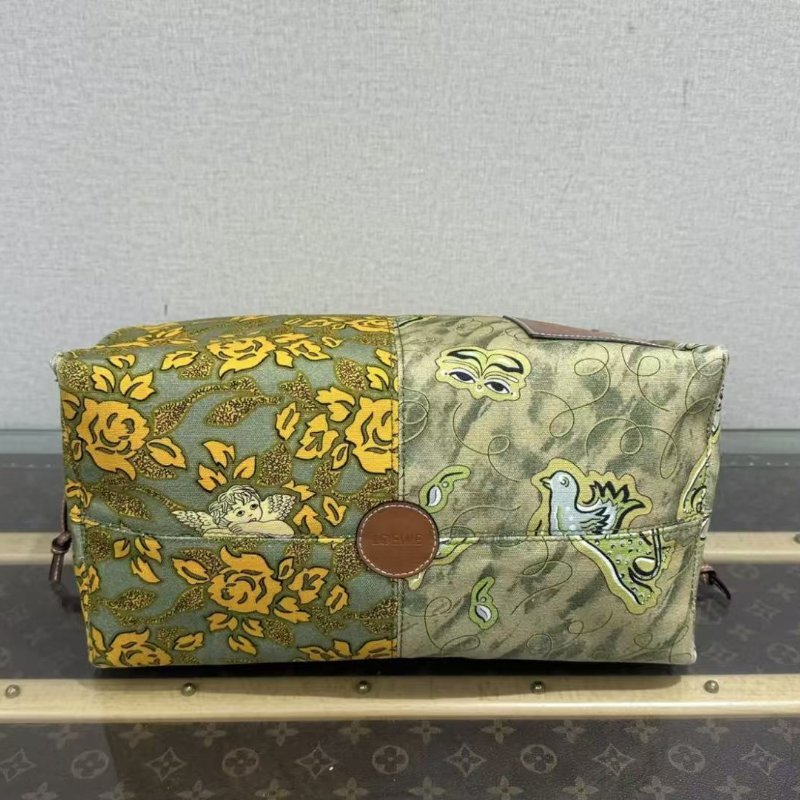 LOEWE 花卉拼焦糖色托特包 34*26*18 99新配件:塵袋-3