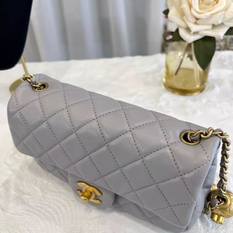 Chanel 21B 灰色羊皮金球cf大mini 芯片款 20*13*99新配件塵袋-2