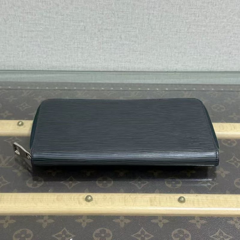 ✨LV 水波紋銀扣手拿長夾21*12*2.5 98新-3