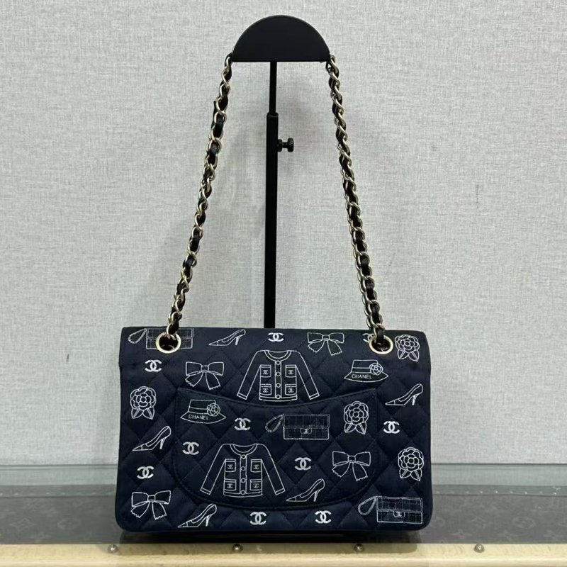 ✨CHANEL CF金扣塗鴉印花肩背斜背包25*15*6 98新配件塵袋保卡-5