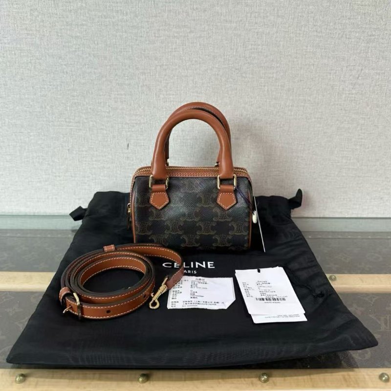 ✨CELINE mini 經典老花波士頓枕頭包 14*9*8 99新配件塵袋-0