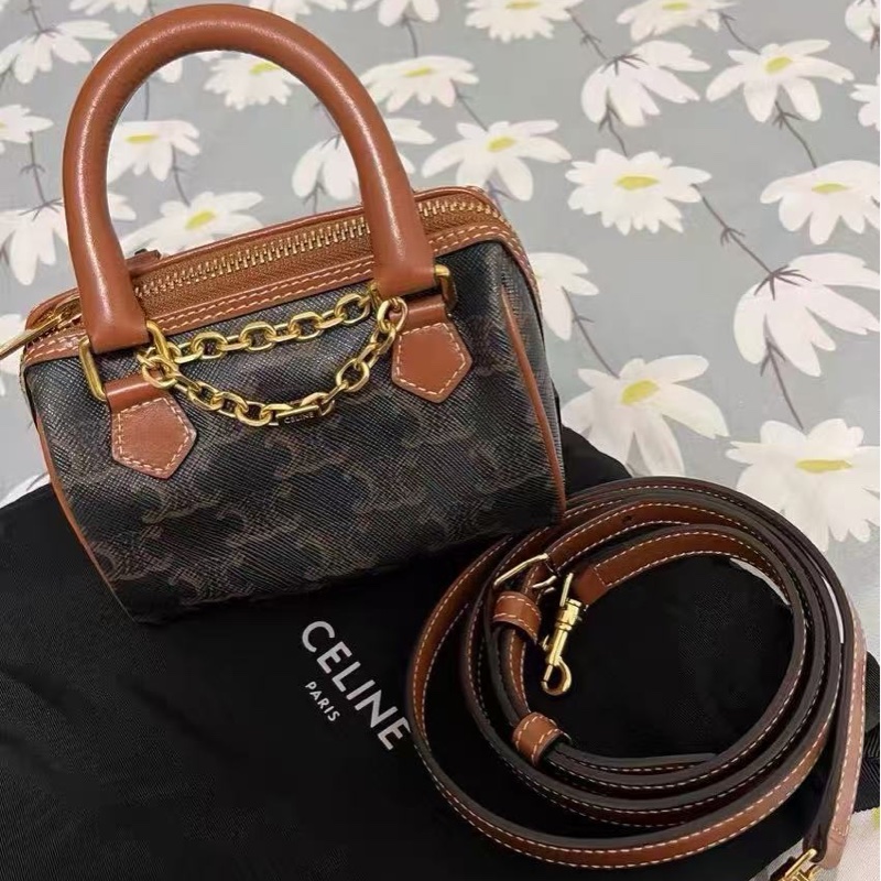 ✨CELINE mini 經典老花波士頓枕頭包 14*9*8 99新配件塵袋-1