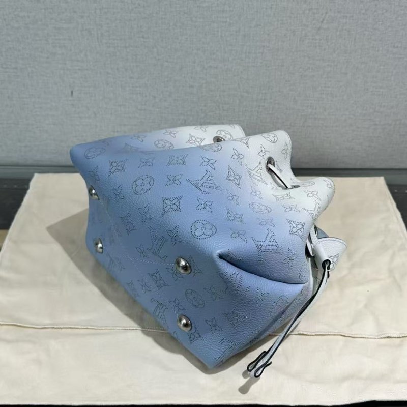 ✨LV Scala系列淺藍色月光女神雲朵包 芯片款25*13*5 全新配件塵袋盒子-4