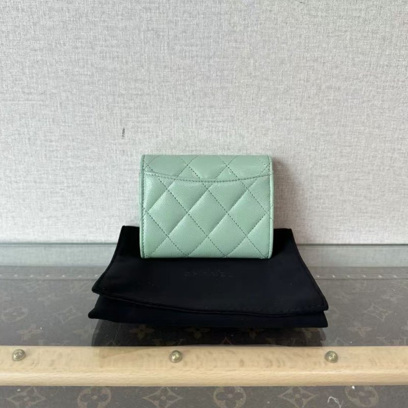 ✨CHANEL 芯片款 酪梨綠金扣荔枝牛皮翻蓋卡包11*7 全新配件塵袋盒子-5