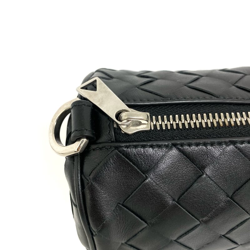 △ Bottega Veneta 寶緹嘉 Barrel Black Intrecciato Calfskin Shoulder Bag 黑色編織小牛皮肩背袋 -257015590-13