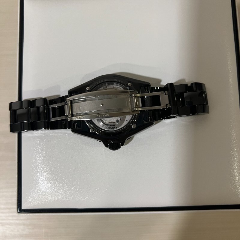 Chanel j12 interstellar 限量款腕錶 98新配件盒子保卡台灣購證 原價30幾萬-6