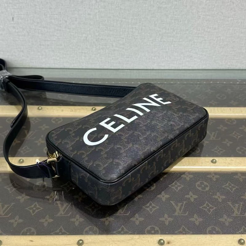 CELINE 老花單肩斜背相機包 23*14*4 98新配件塵袋-1