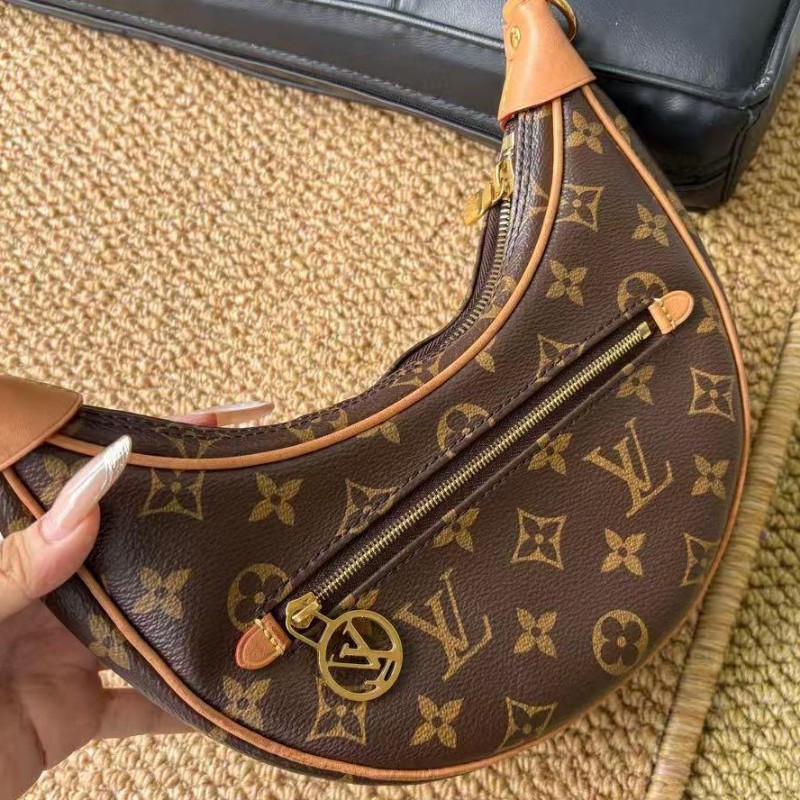 LV月亮包-2