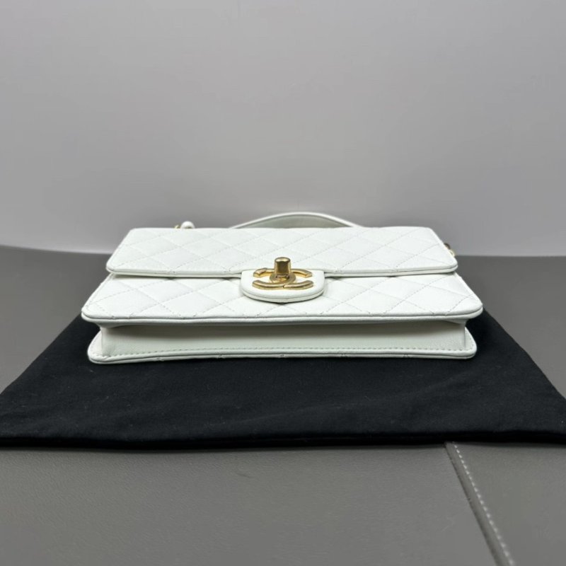 CHANEL 限量白金橫版珍珠CF鏈條包21*14*4 98新配件塵袋保卡-3